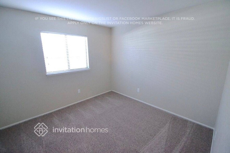 Building Photo - 1355 Colfax Dr