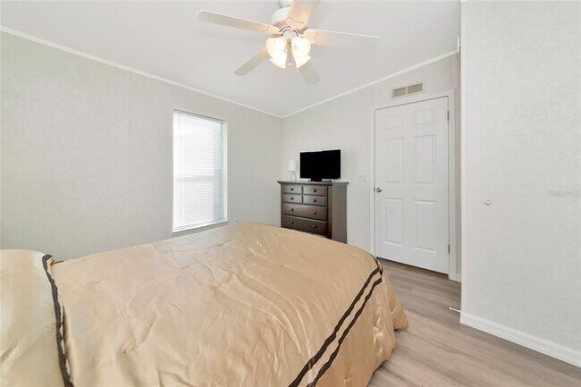 Building Photo - 3308 Anastasia Pl