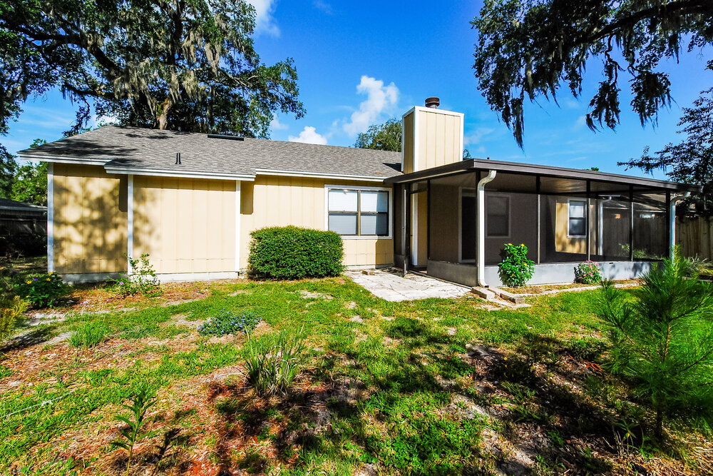 Building Photo - 6173 Island Forest Dr
