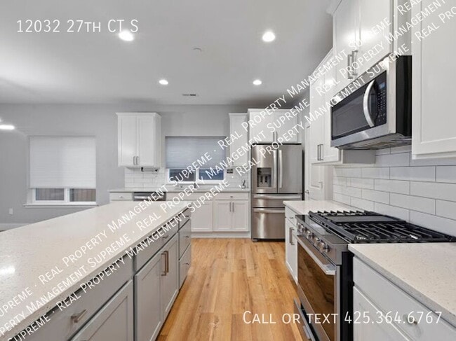 Building Photo - 12032 27th CT S