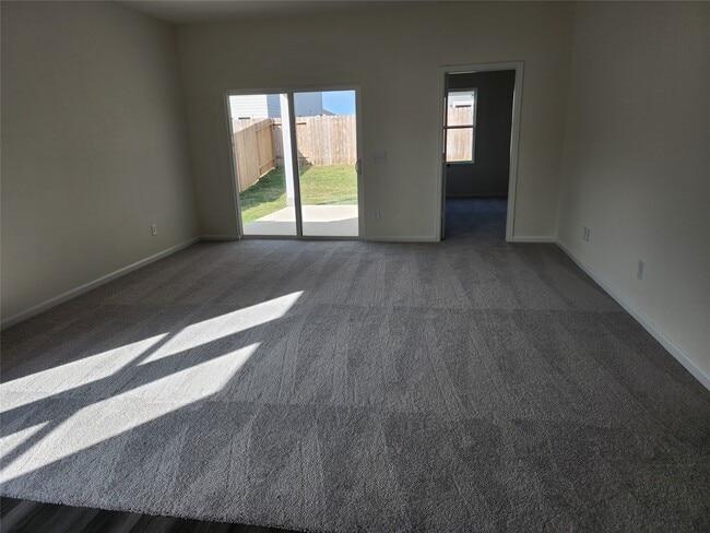 Building Photo - 31306 Gayle Prairie Oaks St