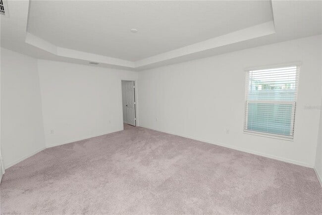 Building Photo - 2547 Zachary Taylor Wy