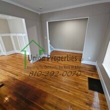 Building Photo - 516 Glenwood Ave