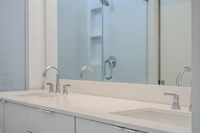 Building Photo - 6012 Hudson St