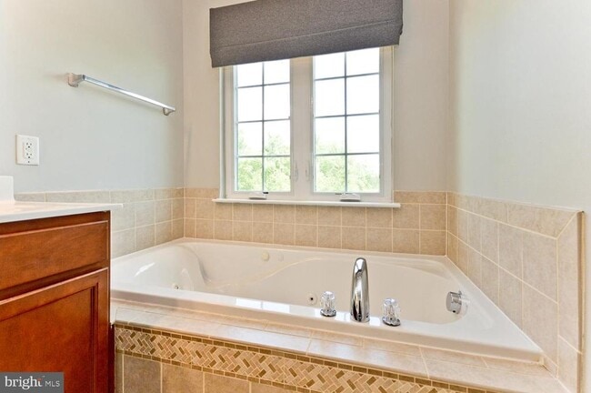 Building Photo - 8315 Gibbs Way