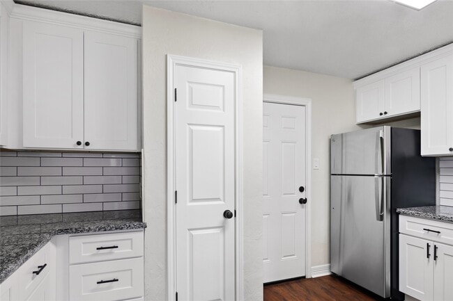 Building Photo - 2606 Northern Dr