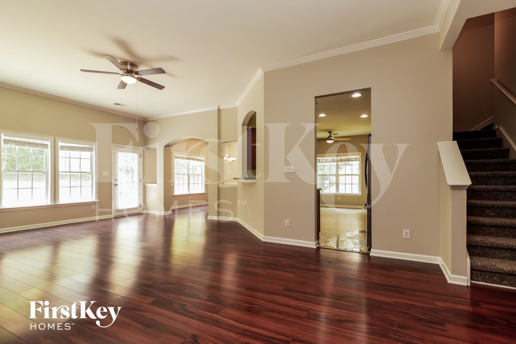 Building Photo - 9661 Pebble Creek Blvd
