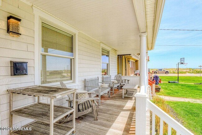 Building Photo - 1 Surf Ave