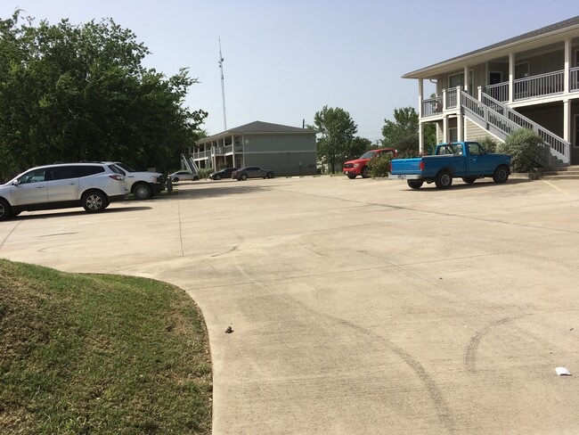 Building Photo - Pecan Grove Apartments