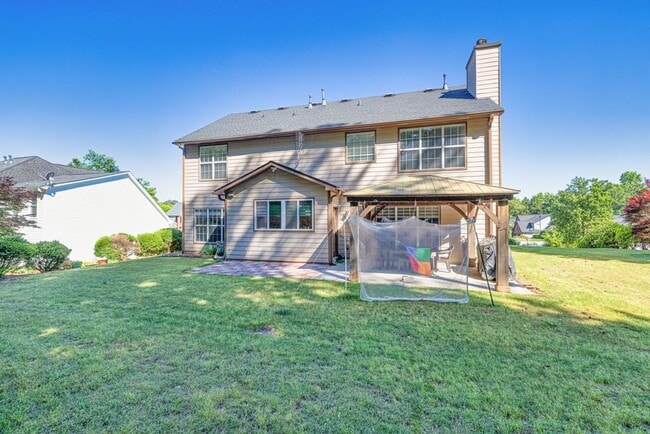 Building Photo - 1500 Highland Farm Dr