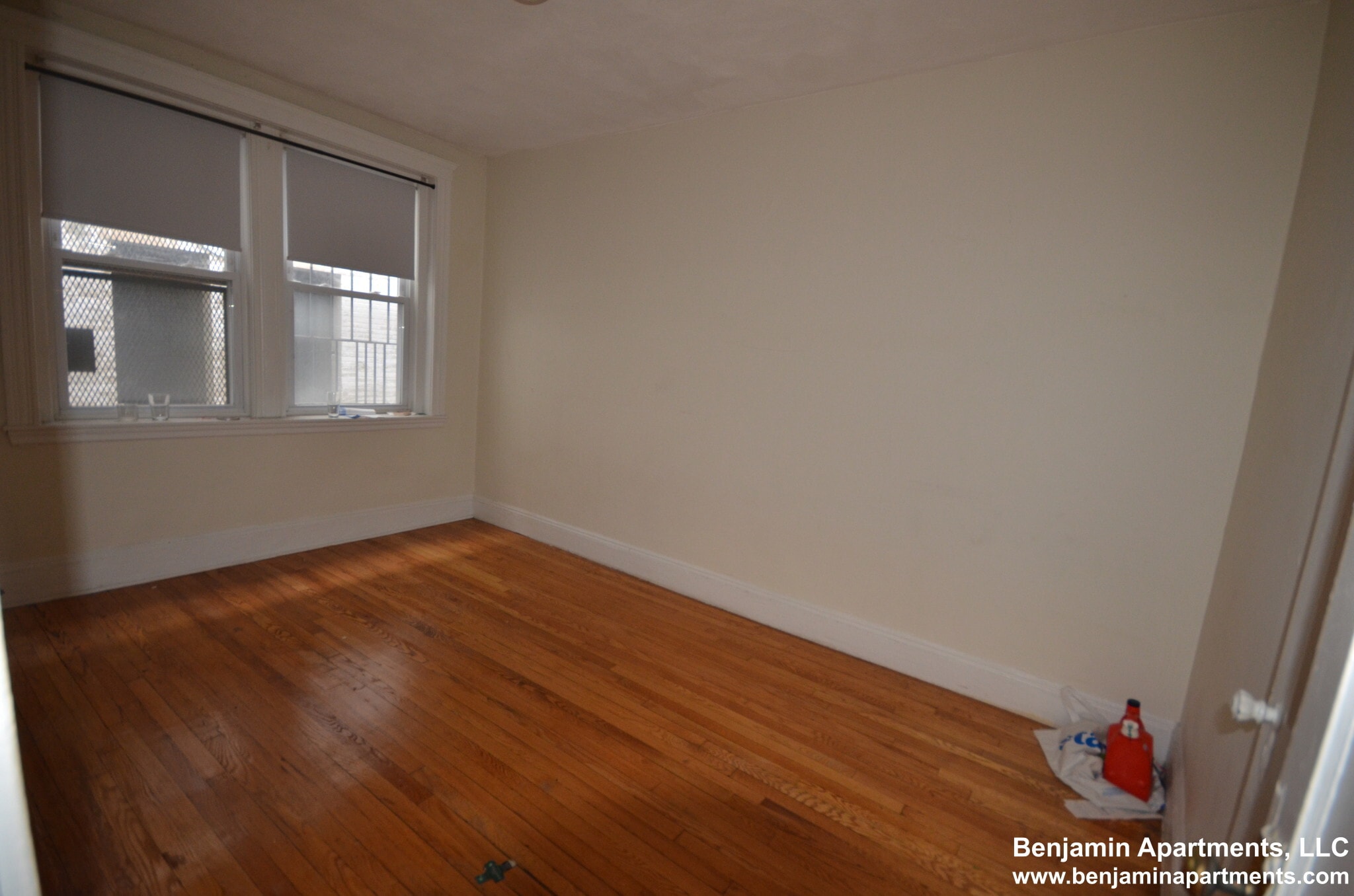 Building Photo - 127 Sutherland Rd