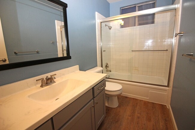 Building Photo - 3 Bedroom Home in Rincon Valley