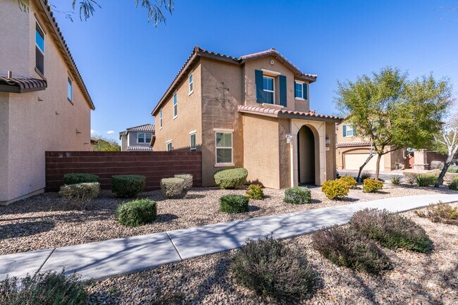 Building Photo - South West/ Mountains Edge 3 BD, 2.5 BA GATED COMMUNITY HOME
