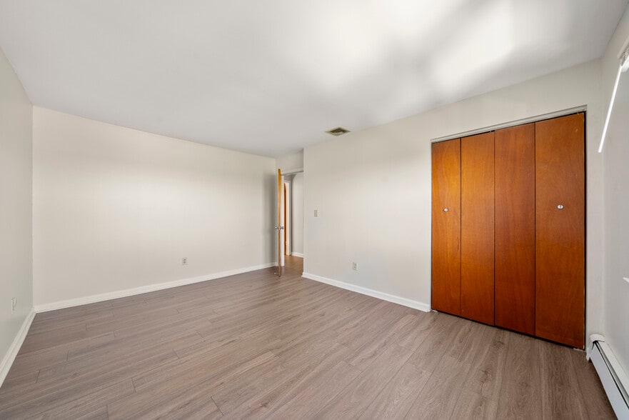 Building Photo - 1023 Morningside Ln