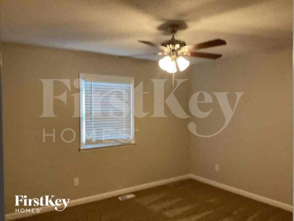Building Photo - 107 Brookleigh Ct