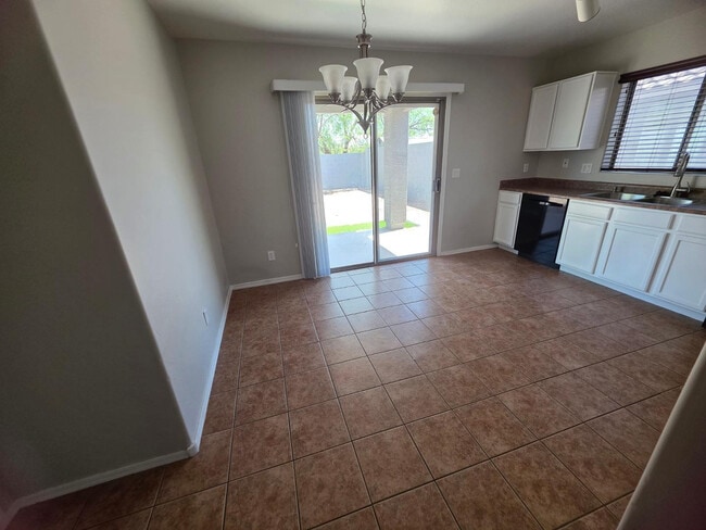 Building Photo - 3607 S 257th Ln