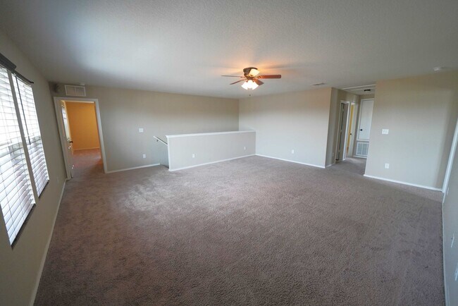 Building Photo - 3730 Acorn Pl