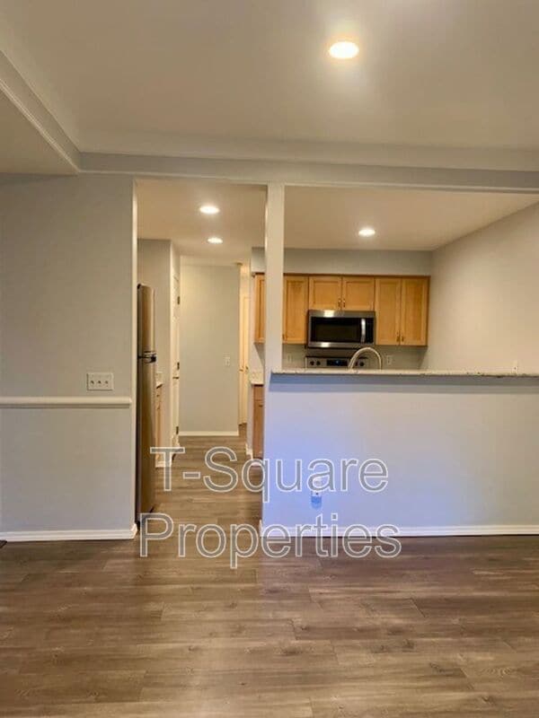 Building Photo - 13252 NE 183rd St