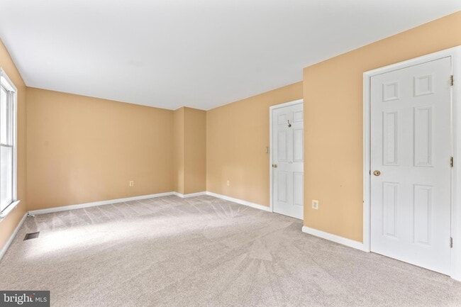 Building Photo - 12820 Lake Wilderness Ln