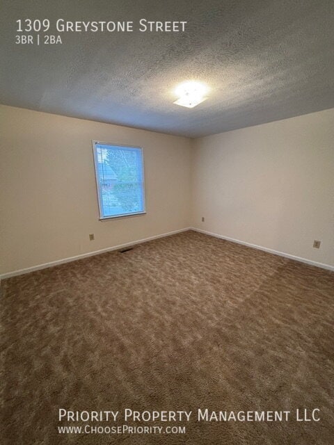 Building Photo - 1309 Greystone St