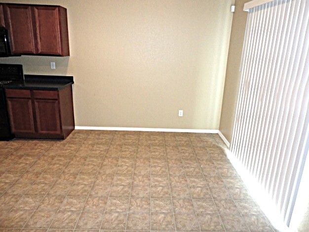 Building Photo - 606 Chapman Dr