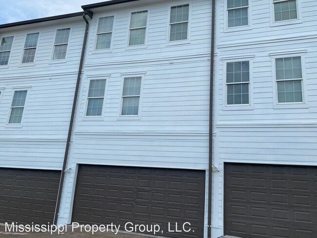 Building Photo - 3 br, 3 bath House - 234 Town Center Drive