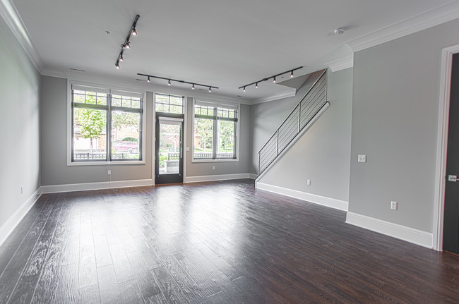 Interior Photo - IRONGATE RESIDENCES OF BIRMINGHAM