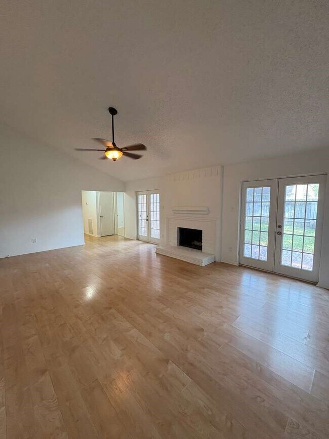 Building Photo - 4007 Issacks Way