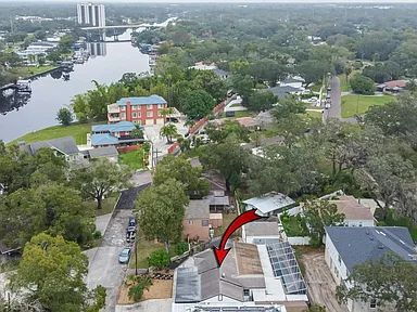 Building Photo - Riverside Heights Pool Home | Across from the Hillsborough River