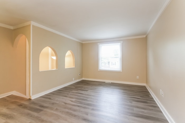 Building Photo - 2226 Bernie Dr