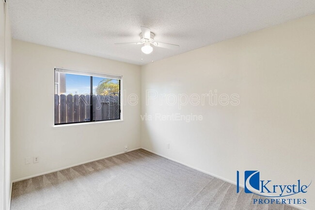 Building Photo - 1366 Matthew Dr