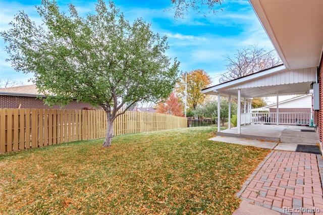 Building Photo - 12097 W New Mexico Ave