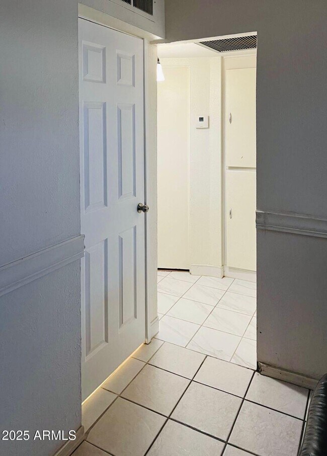 Building Photo - 11329 W Duluth Ave