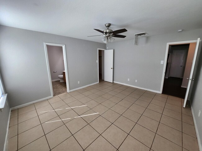 Building Photo - 20718 Blanton Brook Dr