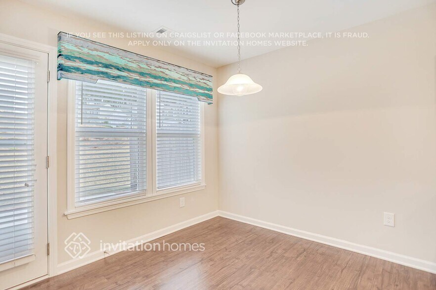 Building Photo - 351 Moonlit Trail