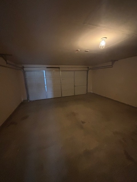 Building Photo - 5807 Hercules Ave