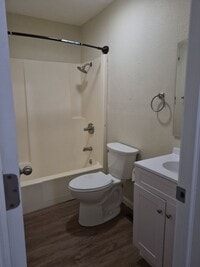 Building Photo - SEMO - 4 Plex