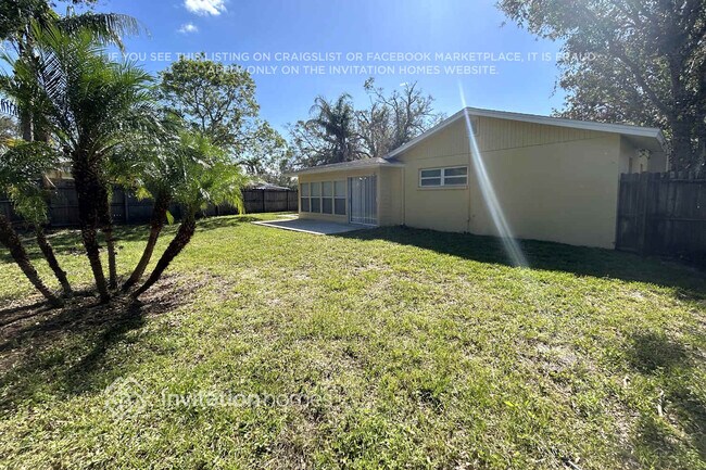 Building Photo - 5140 Layton Dr