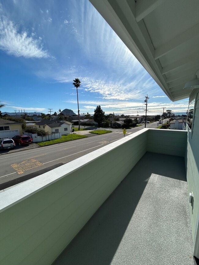 Building Photo - 599 San Jacinto St
