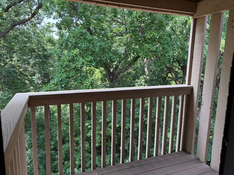 Enclosed deck - 9400 Old Cedar Ave S