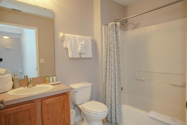 Building Photo - 8539 Bay Lilly Loop