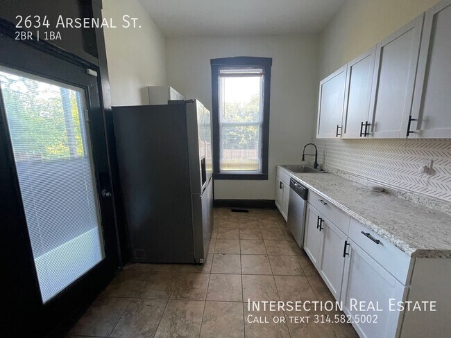 Building Photo - 2634 Arsenal St