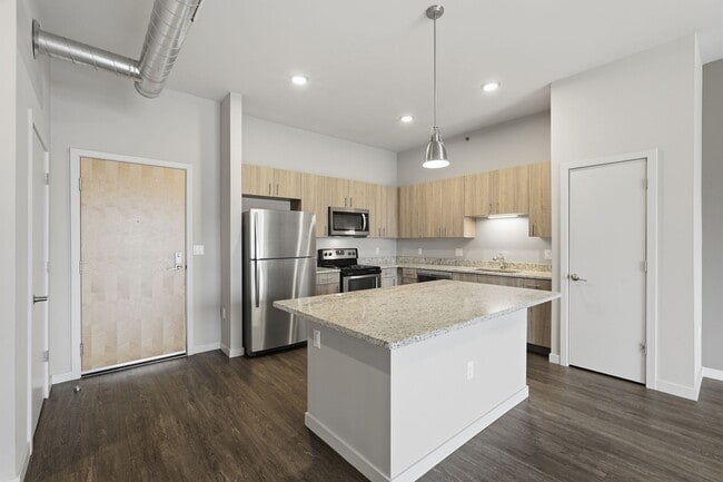 Building Photo - The Marquette