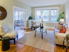 Building Photo - 226 Jamaicaway