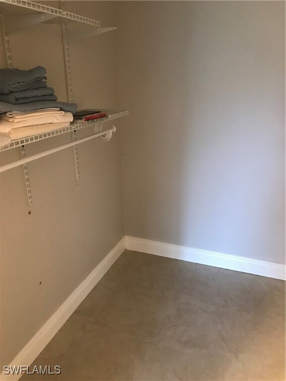 Building Photo - 1085 Forest Lakes Dr