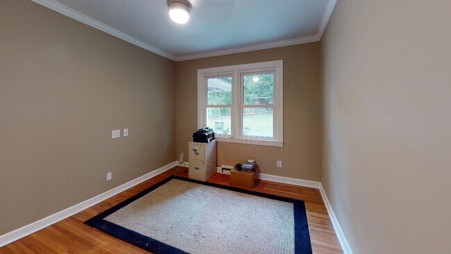 Building Photo - 419 Webster Pl