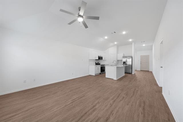 Building Photo - 221 Fairmeade Dr