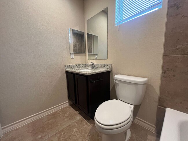 Building Photo - 13910 Annas Way #101, San Antonio, TX. 78233