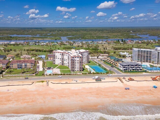 Building Photo - 3600 S Ocean Shore Blvd
