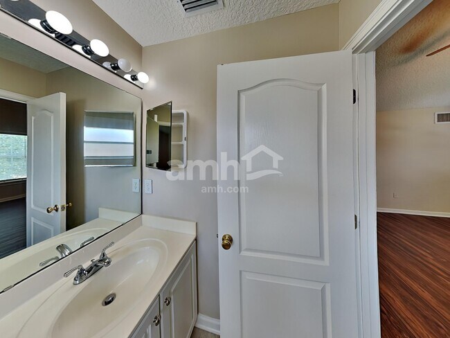 Building Photo - 3196 Trout Creek Ct